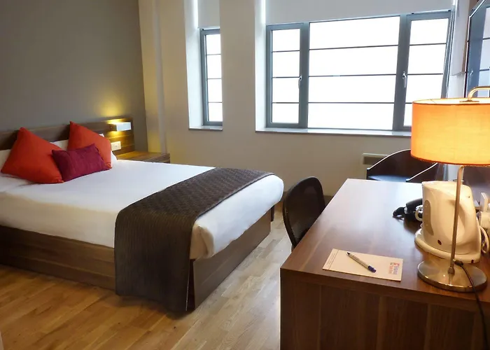 Britannia Study Hotel